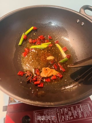 迷踪蟹火锅的做法步骤：3
