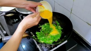 青椒炒鸡蛋的做法步骤：3