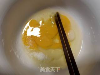 牛奶鸡蛋布丁（非烤箱版超级简单）的做法步骤：1