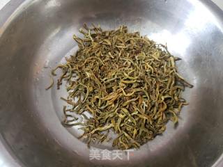 油豆角酱肉包的做法步骤：1