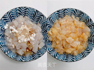 年夜饭~福满人间-番茄龙利鱼汤的做法步骤：2