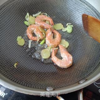 白萝卜炖明虾的做法步骤：6