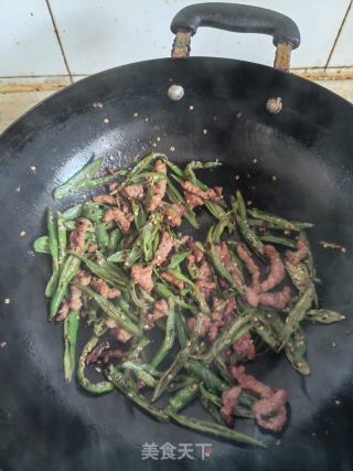 辣椒炒牛肉的做法步骤：8