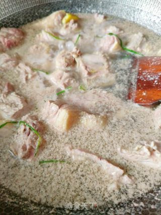 土豆胡萝卜烧鸭边腿的做法步骤：5