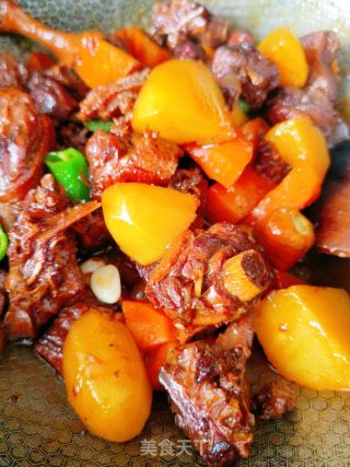 土豆胡萝卜烧鸭边腿的做法步骤：24
