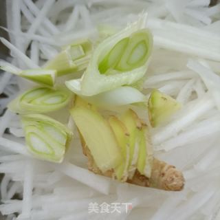 海米炖萝卜丝的做法步骤：4