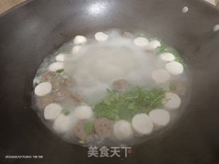 鱼丸牛肉丸汤的做法步骤：4