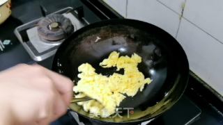 西红柿鸡蛋刀削面的做法步骤：3