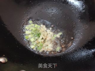 鸡蛋肉丁香菇酱的做法步骤：6