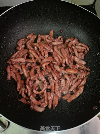 青椒炒牛肉小串的做法步骤：5