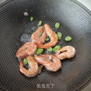 白萝卜粉丝炖虾的做法步骤：6