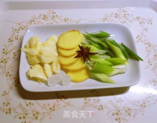 酱焖泥鳅的做法步骤：2