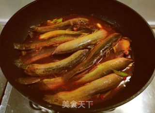 酱焖泥鳅的做法步骤：8