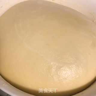 韭菜猪肉水饺的做法步骤：1