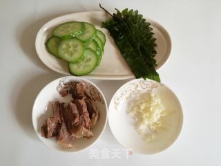 牛肉手擀面的做法步骤：2