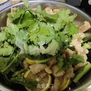 泰式酸辣无骨鸡爪的做法步骤：7