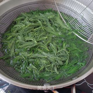 蒜泥毛蓬菜的做法步骤：2