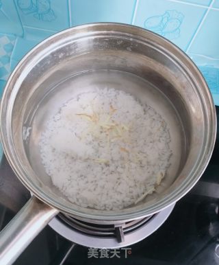 西蓝花、海参粥的做法步骤：5