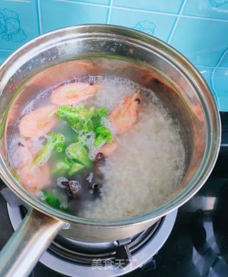 西蓝花、海参粥的做法步骤：8