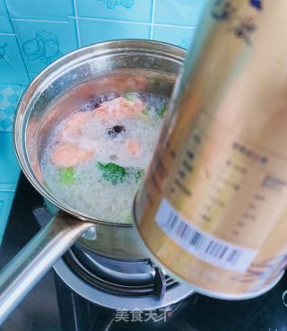 西蓝花、海参粥的做法步骤：10