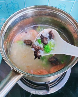 西蓝花、海参粥的做法步骤：11
