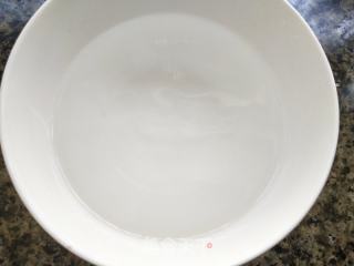 无油版的土豆拌茄子的做法步骤：3