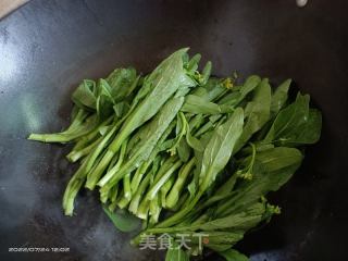 蒜蓉菜心的做法步骤：2