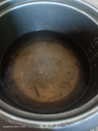 金银花凉草椰奶的做法步骤：4
