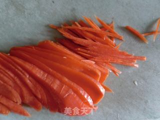 姜丝拌蔬菜的做法步骤：2