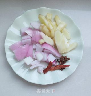 排骨花卷一锅出的做法步骤：3
