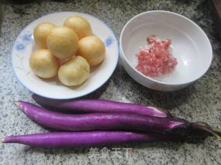 茄子烧油面筋塞肉的做法步骤：1