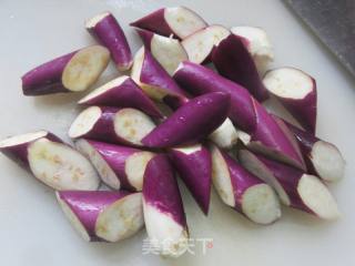 茄子烧油面筋塞肉的做法步骤：3