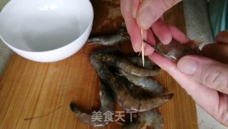 小炒鲜虾娃娃菜的做法步骤：4