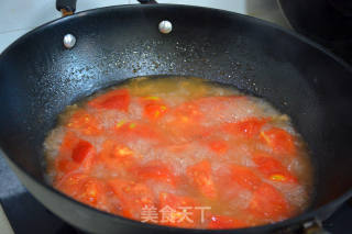 西红柿肉丸汤的做法步骤：4