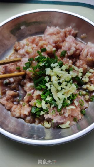夹炸茄盒的做法步骤：3