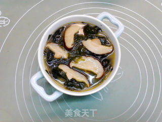 香菇海带汤的做法步骤：10