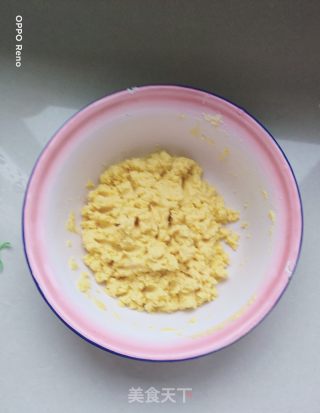 锅贴饼子的做法步骤：4