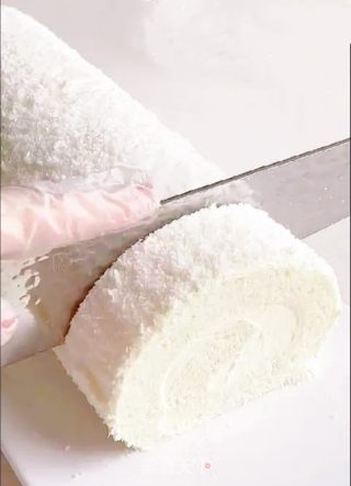生椰瑞士卷的做法步骤：21