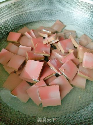 麻辣鸭血的做法步骤：4