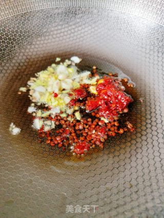 麻辣鸭血的做法步骤：7