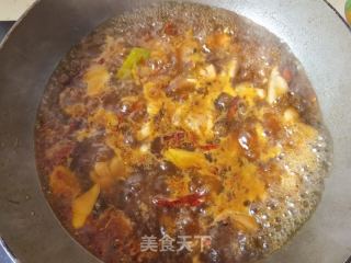 荔浦芋头炖鸡腿的做法步骤：12