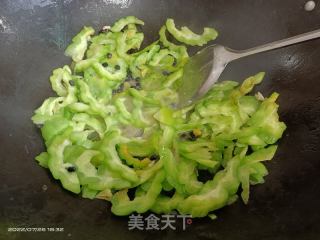 苦瓜炒豆豉的做法步骤：4