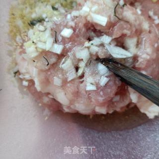 煎毛蓬菜肉茄盒的做法步骤：6