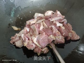 紫苏啤酒鸭的做法步骤：7