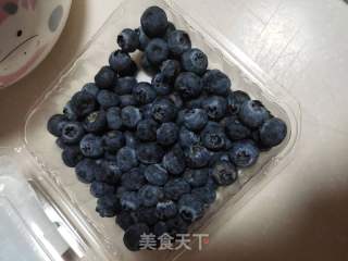 玉米香蕉拌酸奶的做法步骤：4