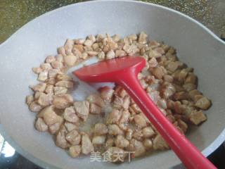 萝卜干炒鸡胸肉的做法步骤：6