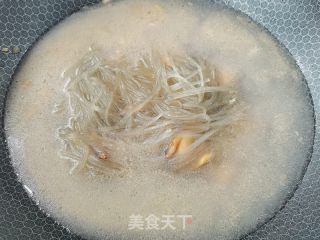 青菜豆腐粉丝贻贝汤的做法步骤：8