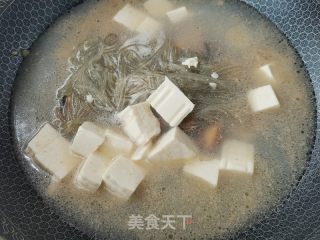 青菜豆腐粉丝贻贝汤的做法步骤：9