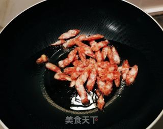 腊肠炒芹菜的做法步骤：4
