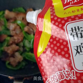 皱皮椒炒脱脂猪蹄的做法步骤：9